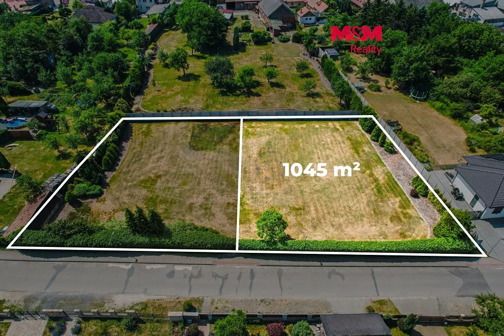 Prodej stavebního pozemku 1045 m²